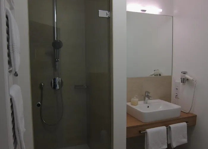 게스트하우스 Ernst Cluesserath Weingut & Weinhotelchen